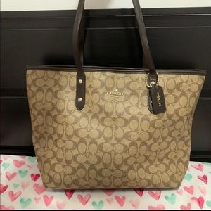 Coach purse
